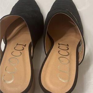 Cocci Black Slip-On Shoes